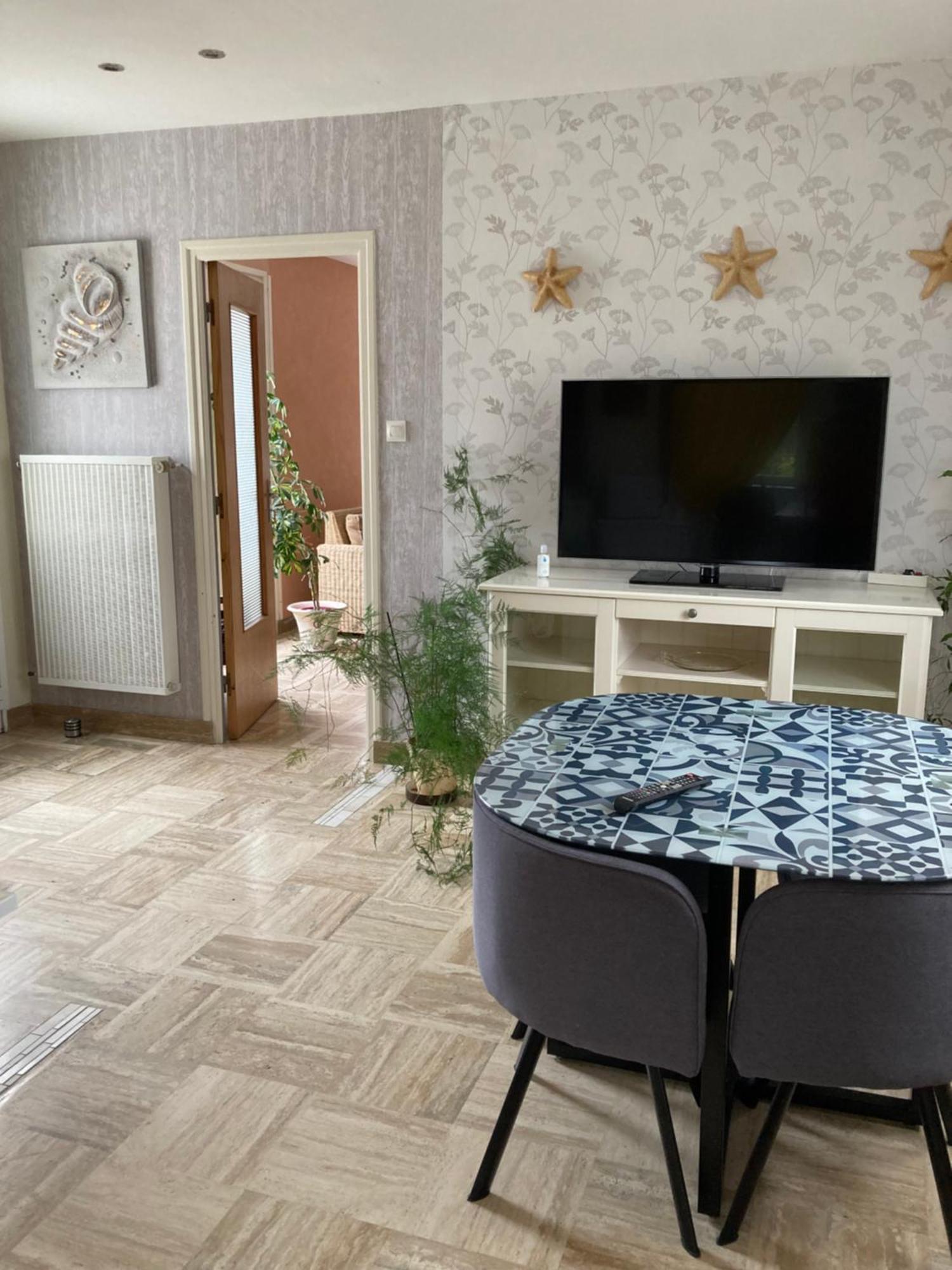 Ploeven Loue Chambre Chez L Habitant Acces A La Cuisine A 10 Mn Des Plages מראה חיצוני תמונה